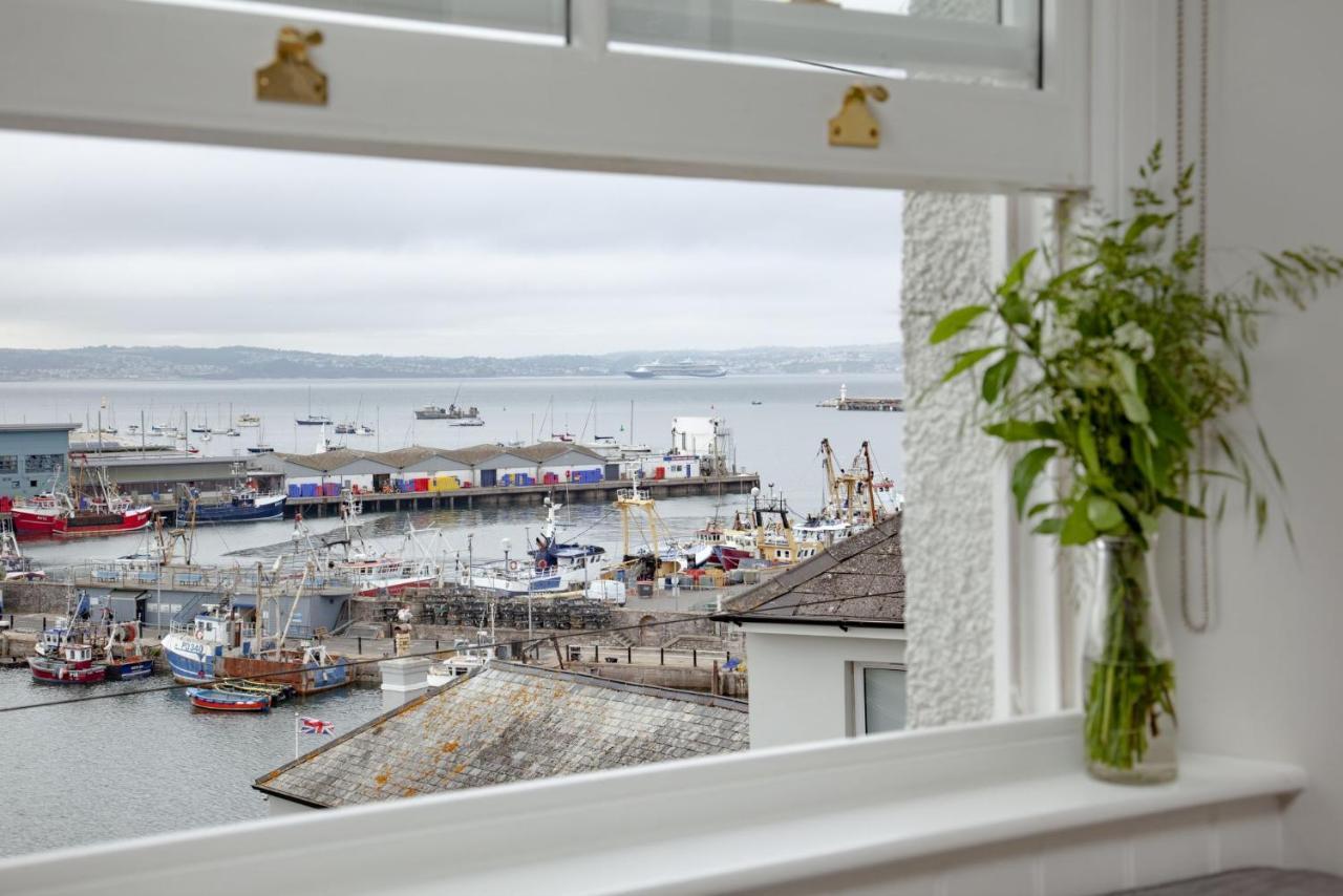 Vigilance, Maritime Suites, Brixham Exterior photo