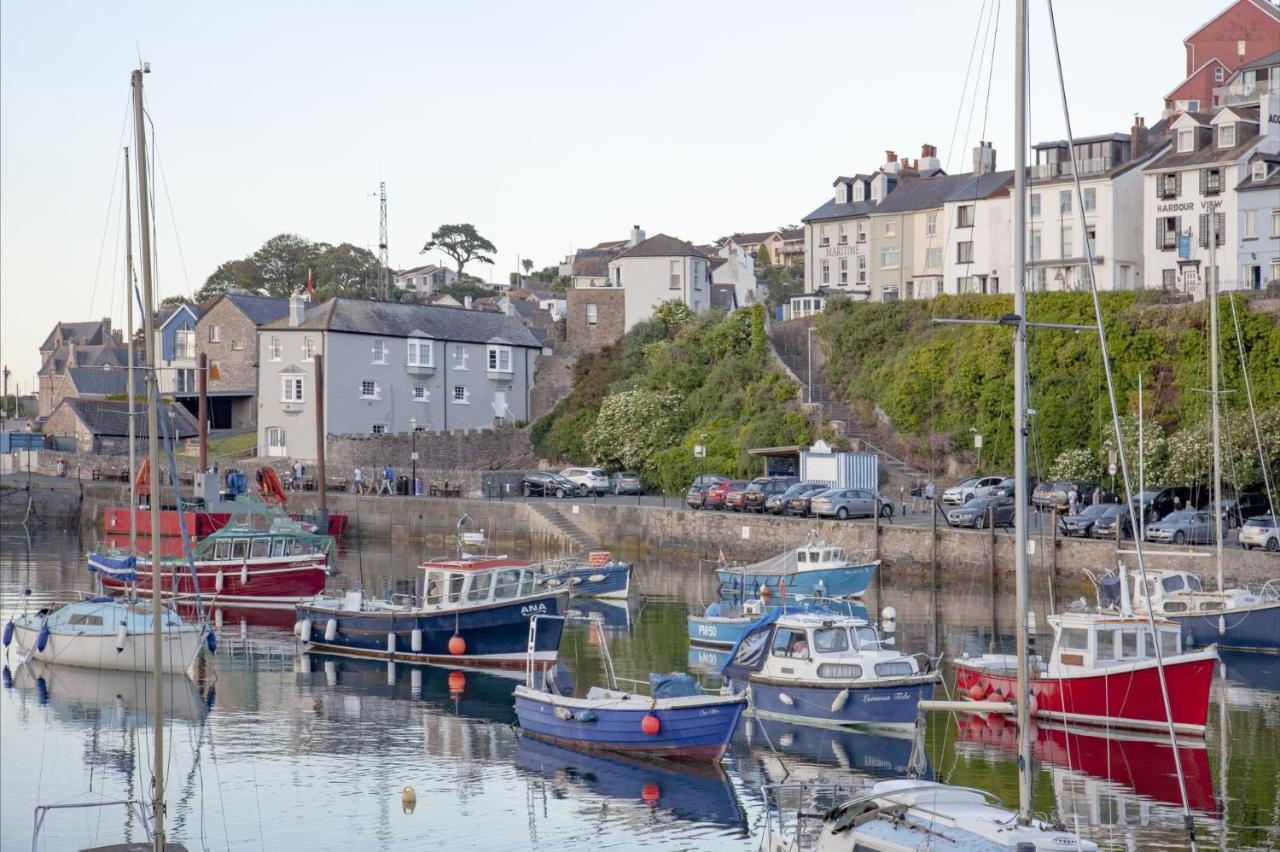 Vigilance, Maritime Suites, Brixham Exterior photo