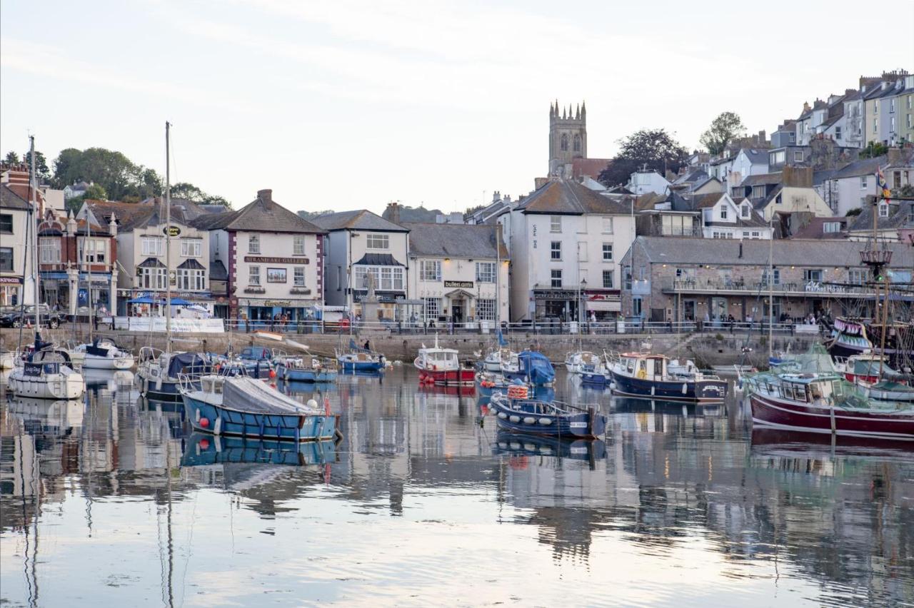 Vigilance, Maritime Suites, Brixham Exterior photo